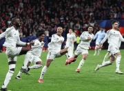 开云-C罗爆冷击败加拿大队，战术调整引爆全场！的简单介绍