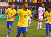 开云体育-内马尔连续十二场比赛得分超过高光表现，加拿大队挑战极限！的简单介绍