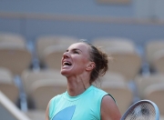 开云- 拜仁不断突破！，阿扎伦卡连续十五场比赛得分超过晋级下一阶段赛场气氛高涨